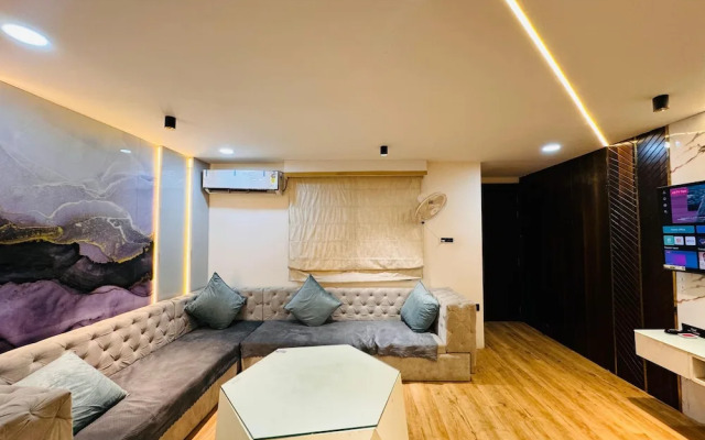 Home Escape Elite 1BHK Penthouse