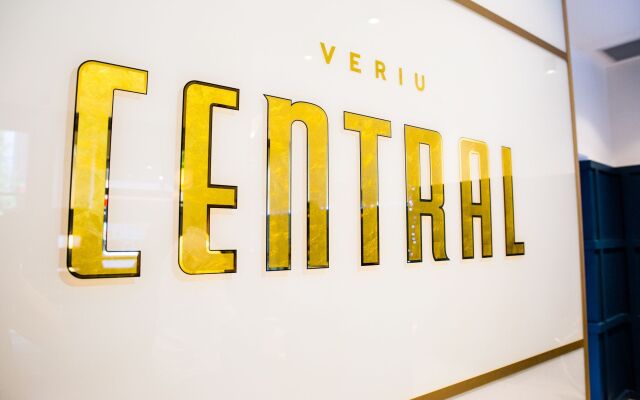 Veriu Central Hotel