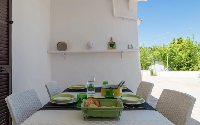 Villetta Dalia Con Giardino By Wonderful Italy