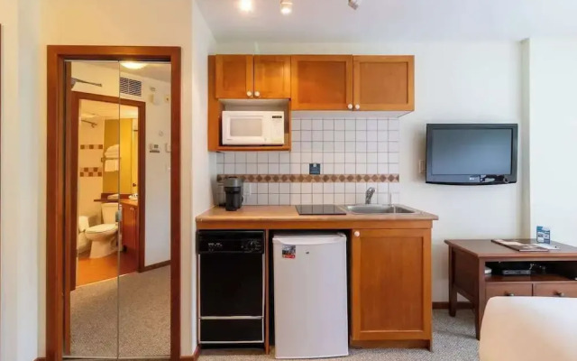 Mountain View Studio in Whistler Village - Unit 430
