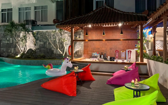 Aveon Hotel Yogyakarta by Daphna Management