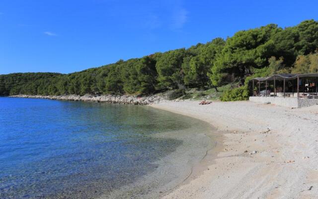 Apartments with a parking space Seget Vranjica, Trogir - 19022