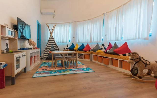 5 Chirpici - Small Traditional Resort