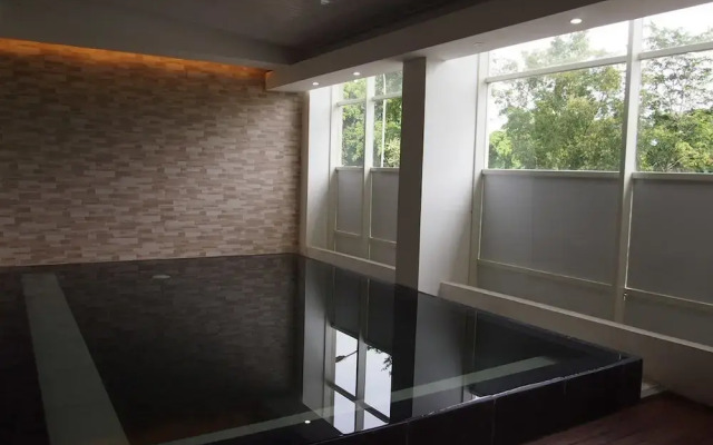 TreePark Serviced Apartment