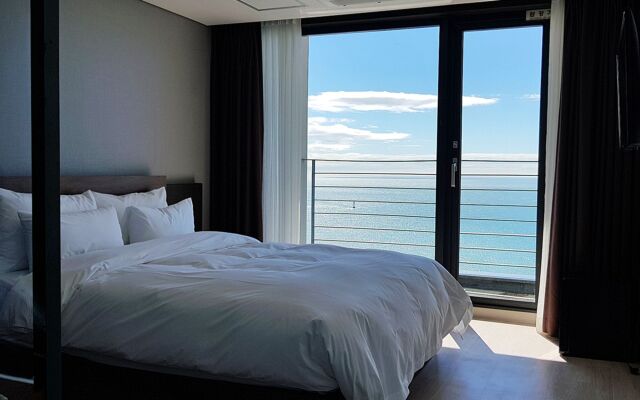 Suntree Hotel
