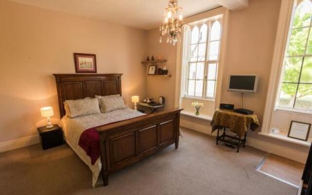 Old Rectory Guesthouse in Staveley