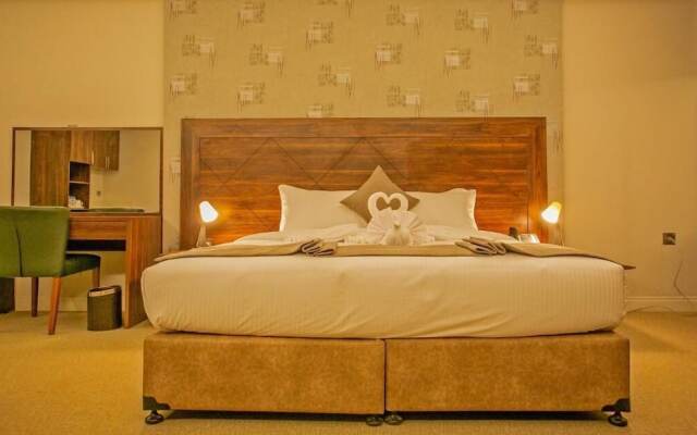 Oyyo Plaza Hotel Apartment