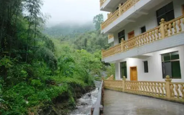 Kungfu Mountain Zhao Fu Resort