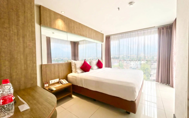 West Point Hotel – Guest Rooms – Bandung