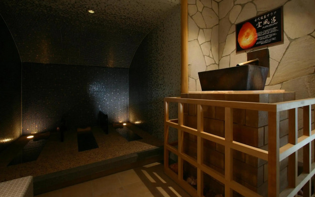 Hotel Coco Grand Takasaki