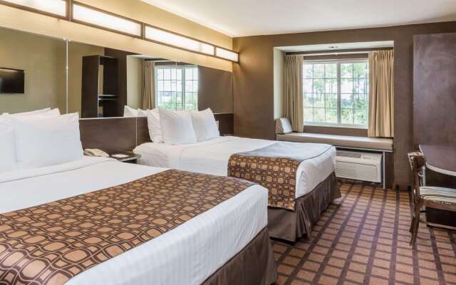 Microtel Inn & Suites by Wyndham Jacksonville Airport