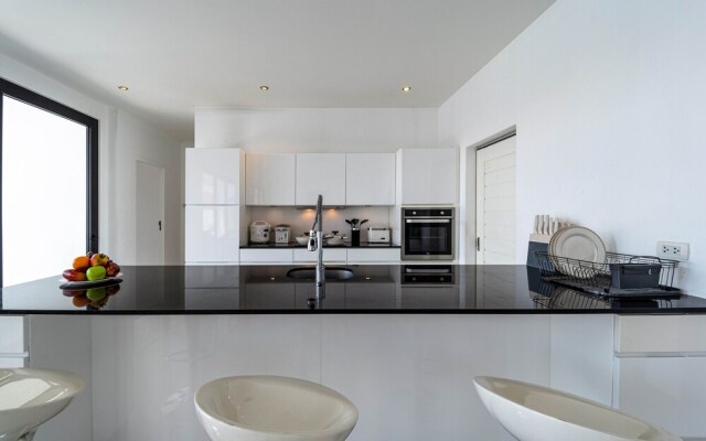 Modern Large 2 Bedroom Pool Villa - PV2