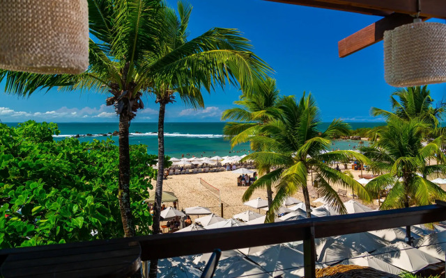 Sambass lounge beach cafe & Pousada