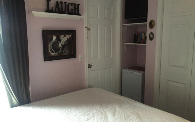 Home Sweet Hostel