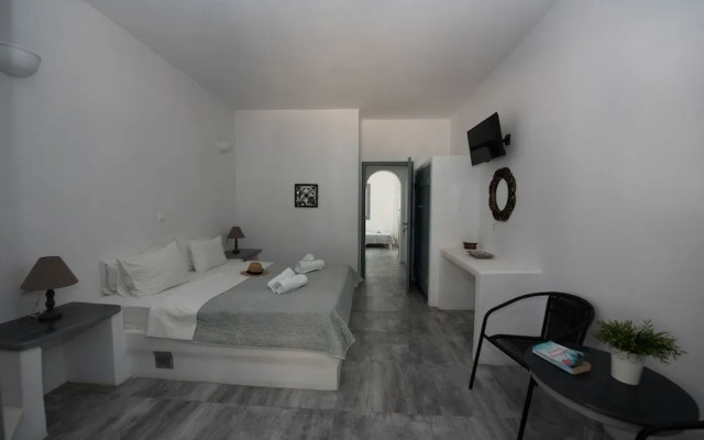 Ostria Studios-Apartments