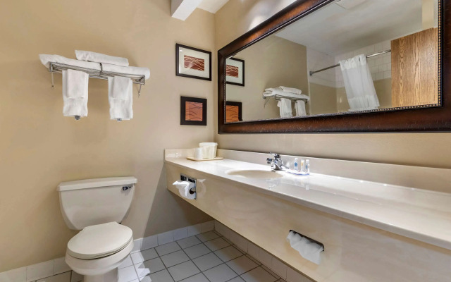 Comfort Inn Muscatine near Hwy 61