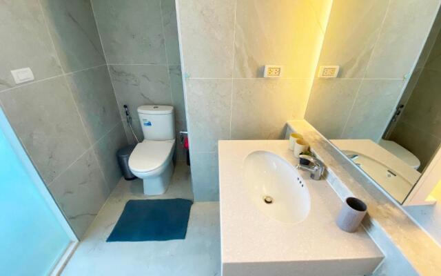 The Astra 2bedroom,close night bazaar and old city