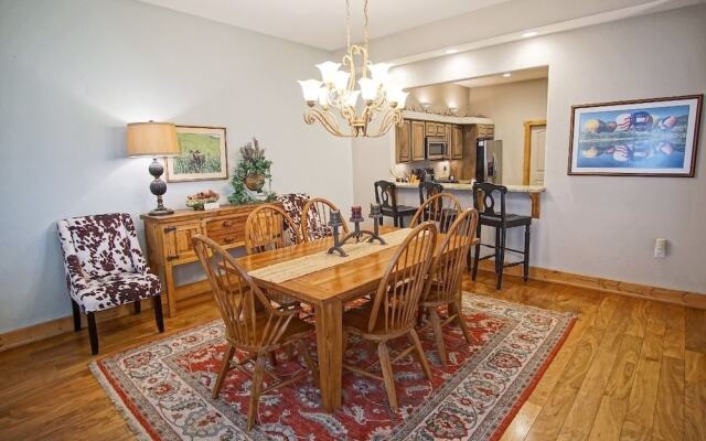 Snowflake 4 Bedroom Home