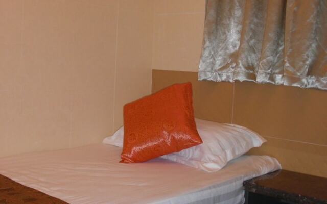 Dynasty Commercial Hotel