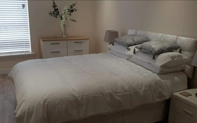 Waterfront apartment