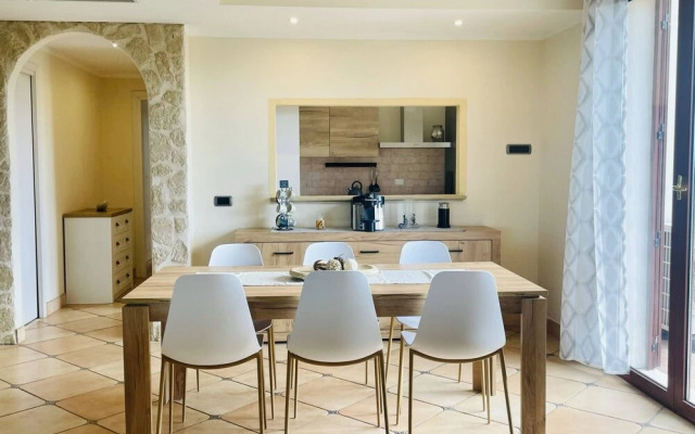 Countryside Villa With Private Pool and sea View