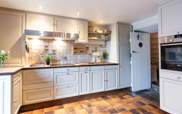 Detached Holiday Home with Sauna & Open Fire near Houffalize