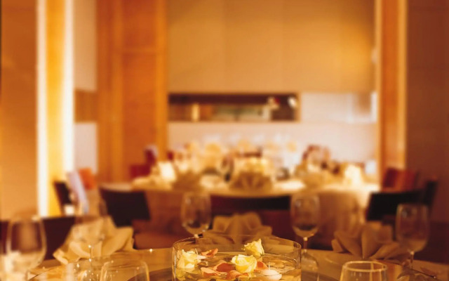 Rambler Oasis Hotel