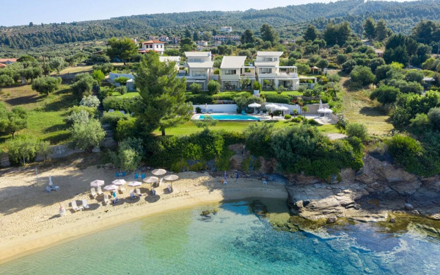 Akti Elia Villas