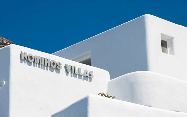 Nomikos Villas