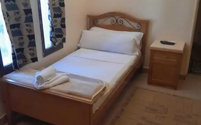 applicators hotel