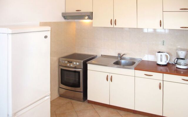 Apartment Culić Ammoudi 10179