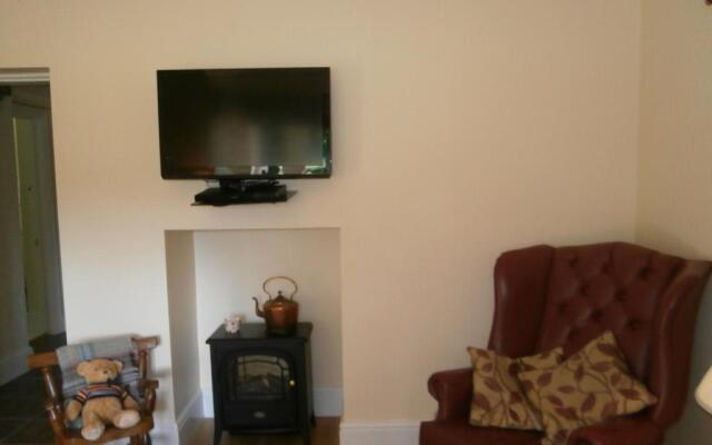 Plas Y Dderwen Bed and Breakfast
