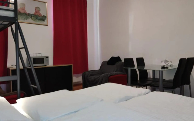 ABAI Apartments 1150