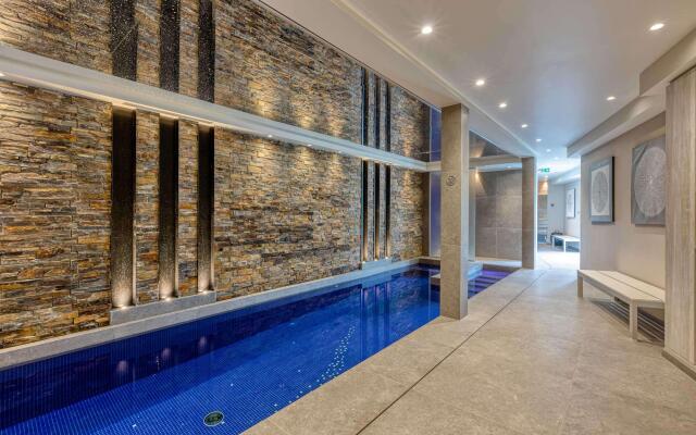 Best Western Plus Le Lavarin