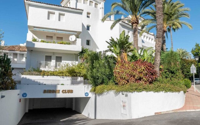 Rio Real Sunshine Retreat