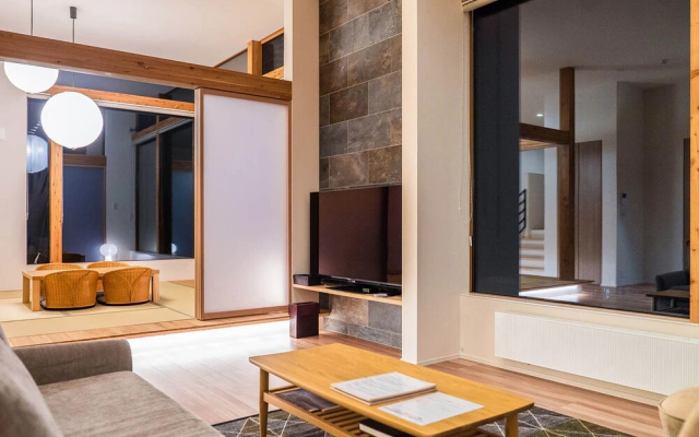 Aoyama Lodge