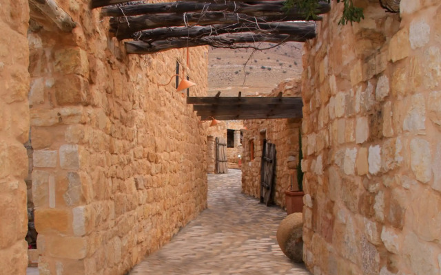 Hayat Zaman Hotel & Resort