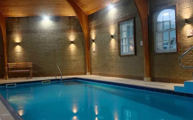 Lomond Hills Hotel & Health Club