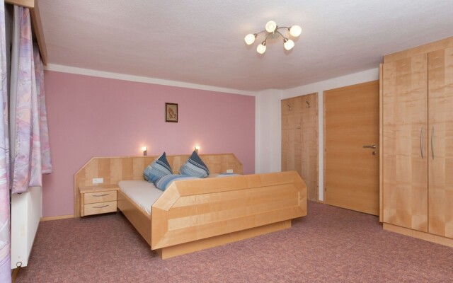 Splendid Apartment in Aschau im Zillertal With Garden