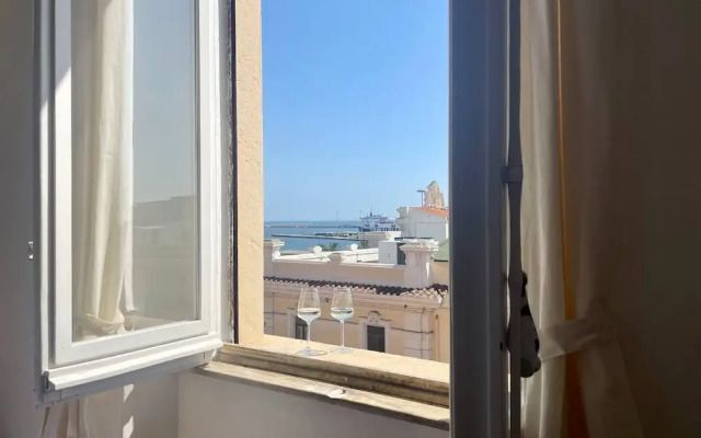 Onlyrooms V - Central & Train Station