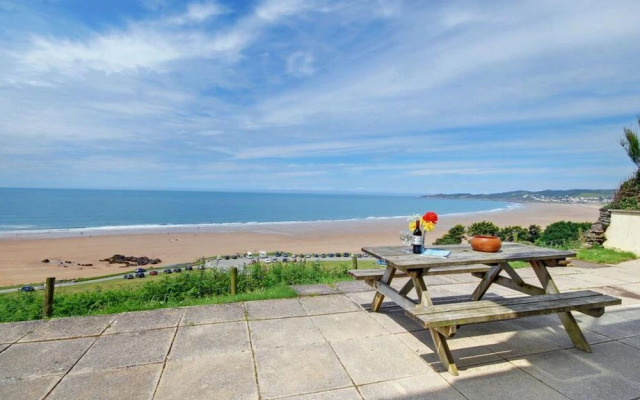 Flat 8 Clifton Court Croyde