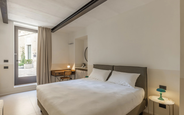 ARCO VECCHIO URBAN SUITE by EPOCA COLLECTION