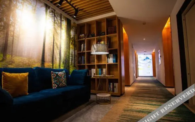 Sheqi impression Art Hotel