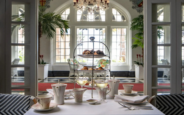 Grand Galvez Resort, Autograph Collection