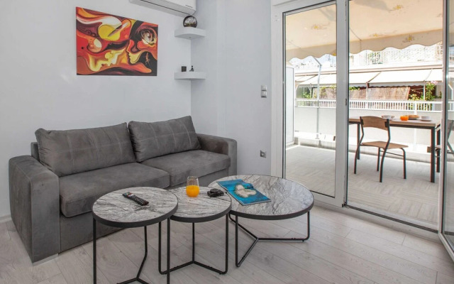 Studio penthouse near Acropolis by GHH