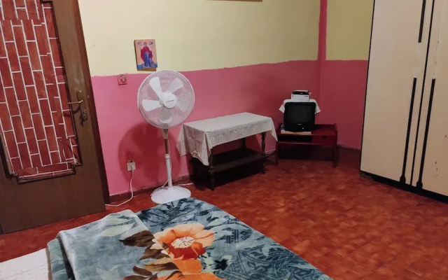 3 bed - Sleeps 6 - Mountain View - Parking - Pets