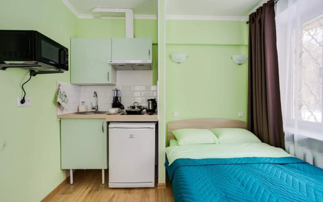 Санди на улице Поклонная