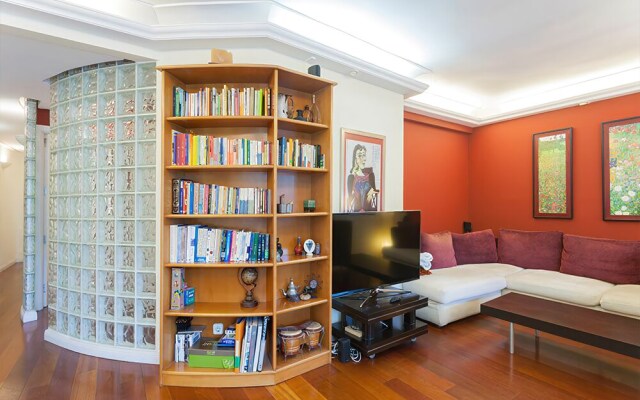 PYR Select Jardines de Debod