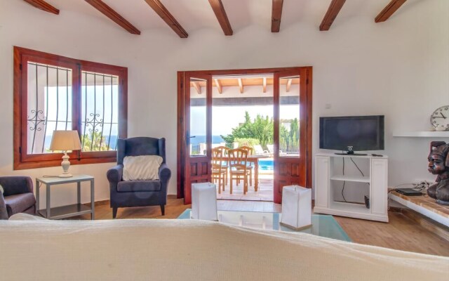 Villa Cala Pinets