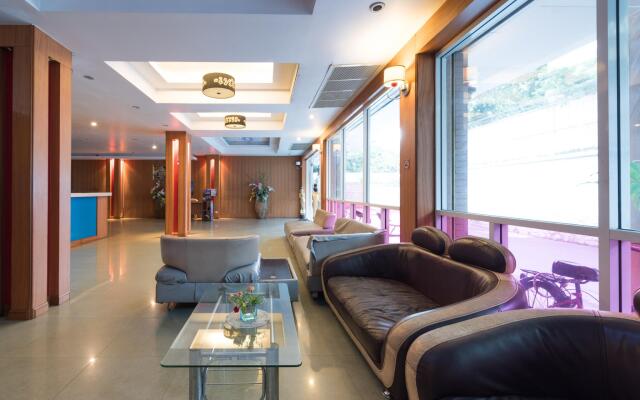 DT Hotel - Pratunam